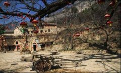 景区内的塔尔坡古村原有石窑、土5间